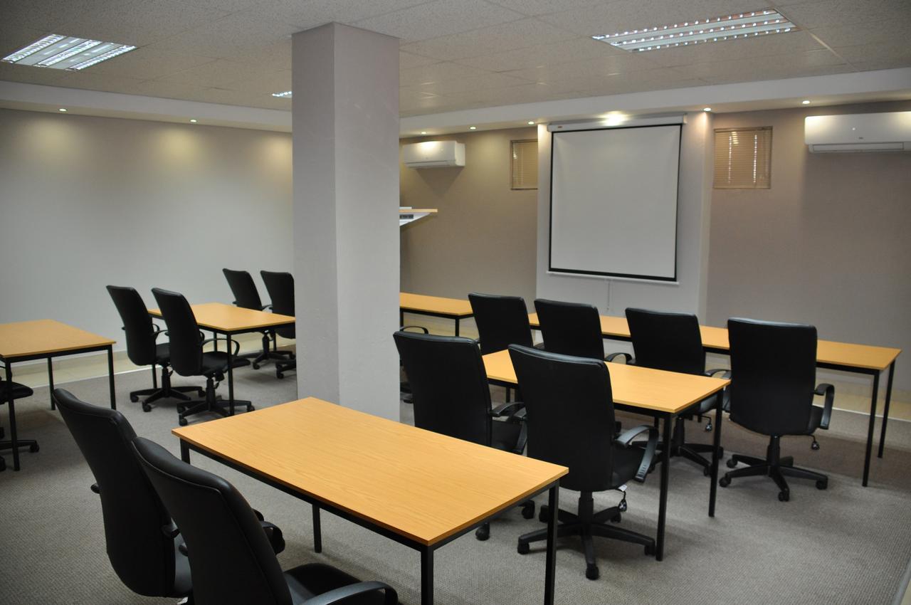 Merchant Business Class Hotel Henley on Klip Luaran gambar